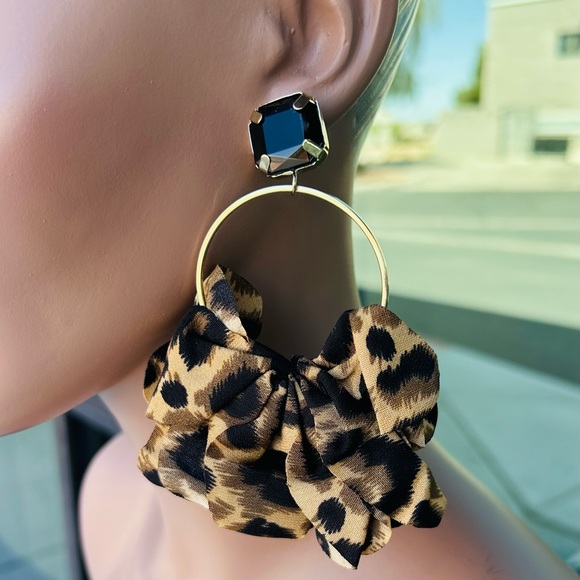 Jewelry - Leopard Print Hoop Earrings with Black Gem